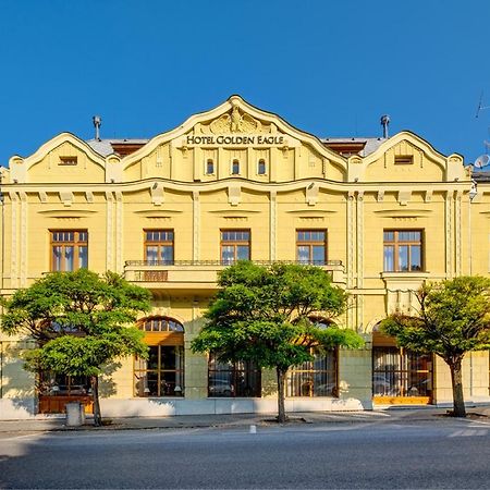 Hotel Golden Eagle Levice Exterior foto
